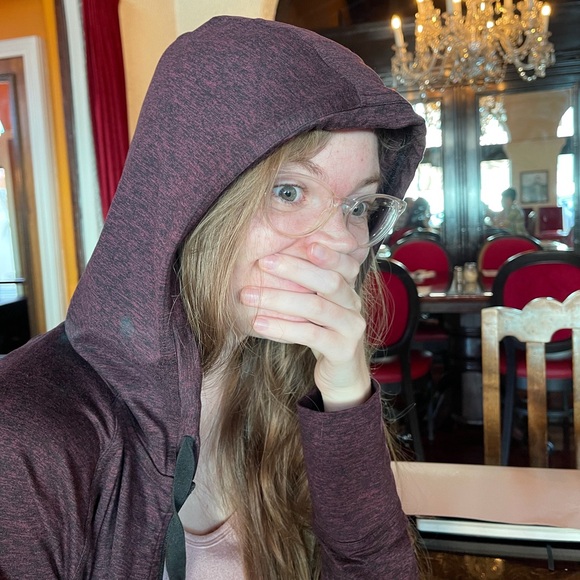 Meet your Posher, Geneva - Picture 7 of 11